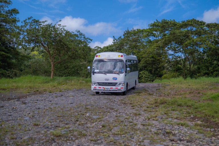 Private Transportation Aventuras EL Lago